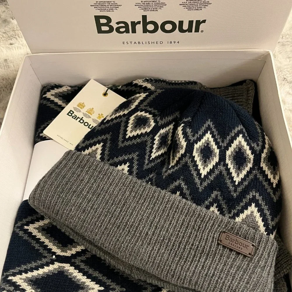 BARBOUR ELWICK FAIR ISLE  Great Gift 🎁! BEANIE AND SCARF SET MSRP$105